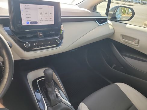 Used 2024 Toyota Corolla LE image 20