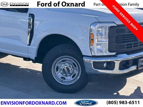 New 2025 Ford F250 XL w/ XL Chrome Package image 4