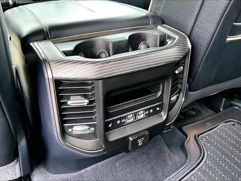 Used 2021 RAM 1500 Limited AWD/4WD image 11