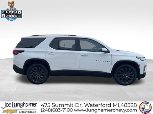 Certified 2023 Chevrolet Traverse RS image 2