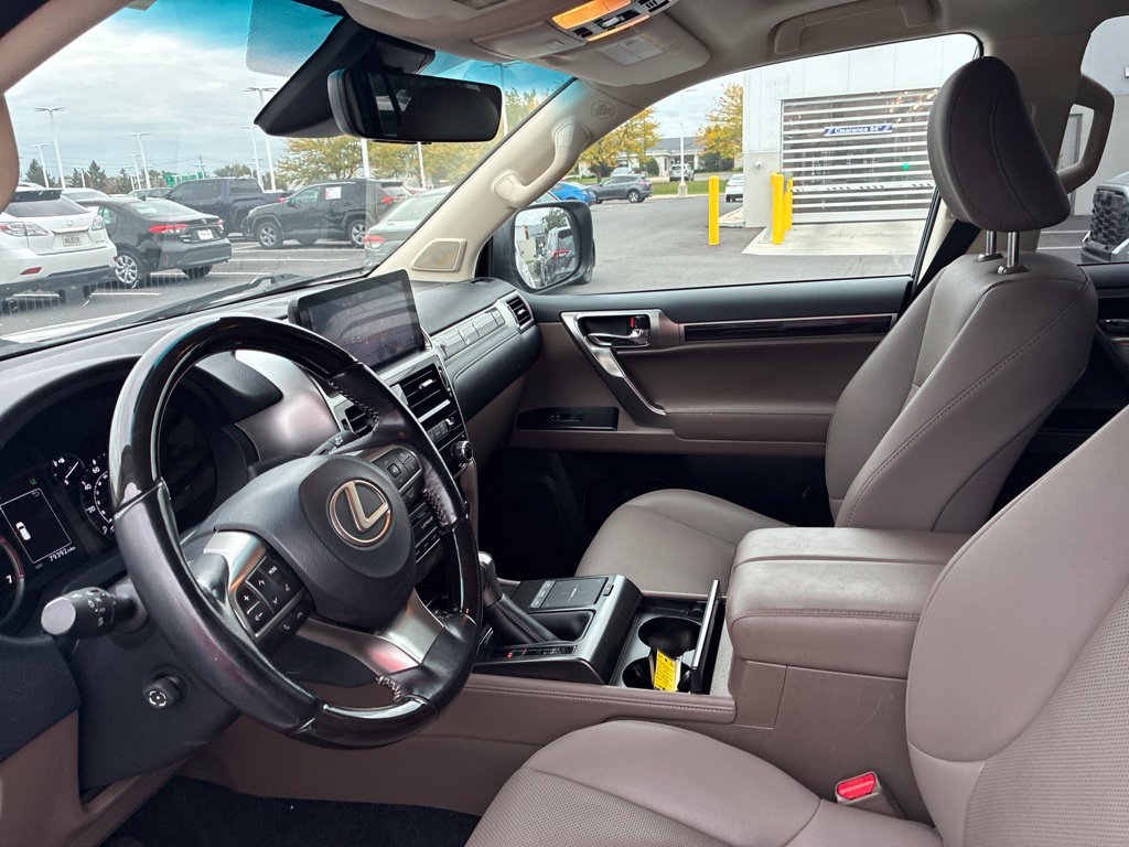 Used 2022 Lexus GX 460 Premium w/ Premium Plus Package AWD/4WD image 26