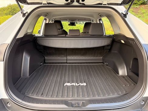 Used 2025 Toyota RAV4 LE image 11