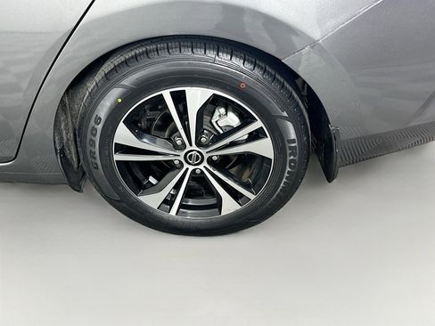 Used 2020 Nissan Sentra SV w/ Electronics Package FWD image 11