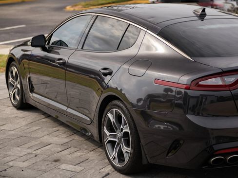 Used 2020 Kia Stinger GT-Line w/ Sun & Sound Package AWD/4WD image 9