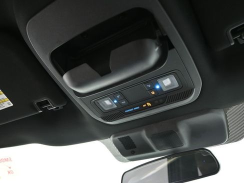 Used 2023 Ford F150 XLT image 25