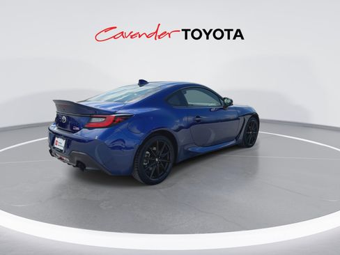 Certified 2025 Toyota GR86 Premium w/ ALL Weather Mat Package (TMS) RWD image 8
