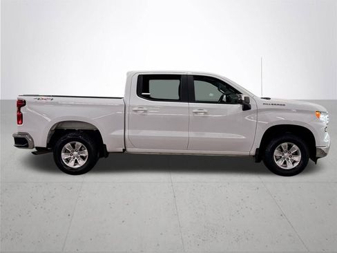 Used 2023 Chevrolet Silverado 1500 LT image 8