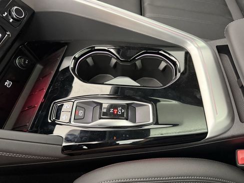 New 2025 Audi Q5 Premium Plus image 19