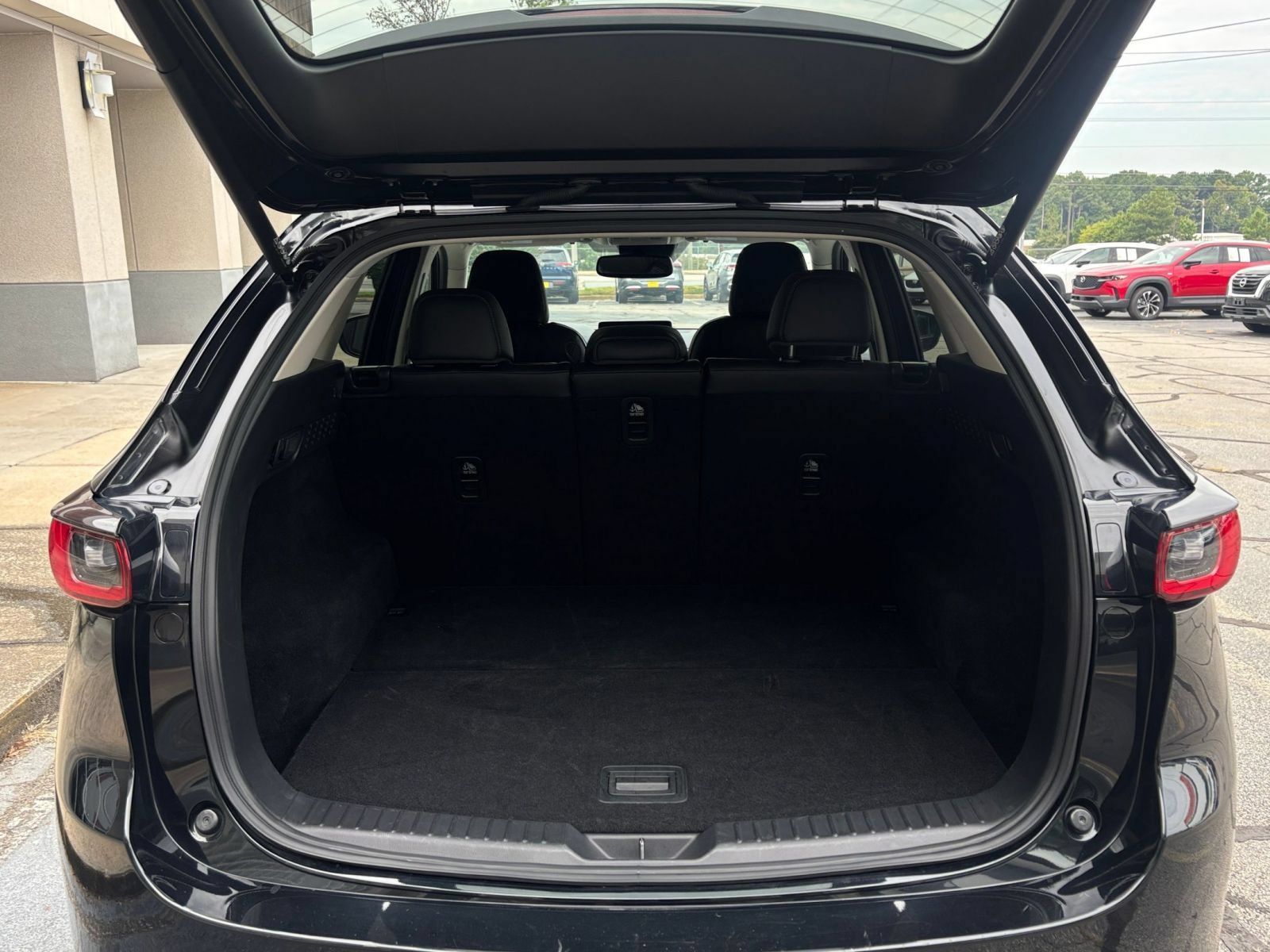 Used 2025 MAZDA CX-5 AWD 2.5 S w/ Preferred Package image 31