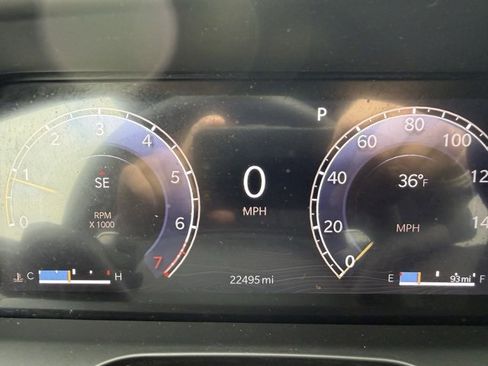 Used 2024 Jeep Grand Cherokee L Laredo image 21