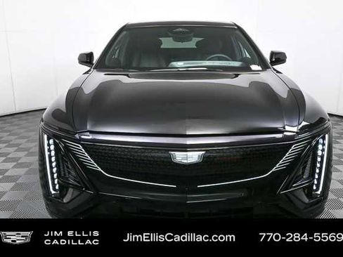 New 2026 Cadillac Lyriq Premium Sport image 36
