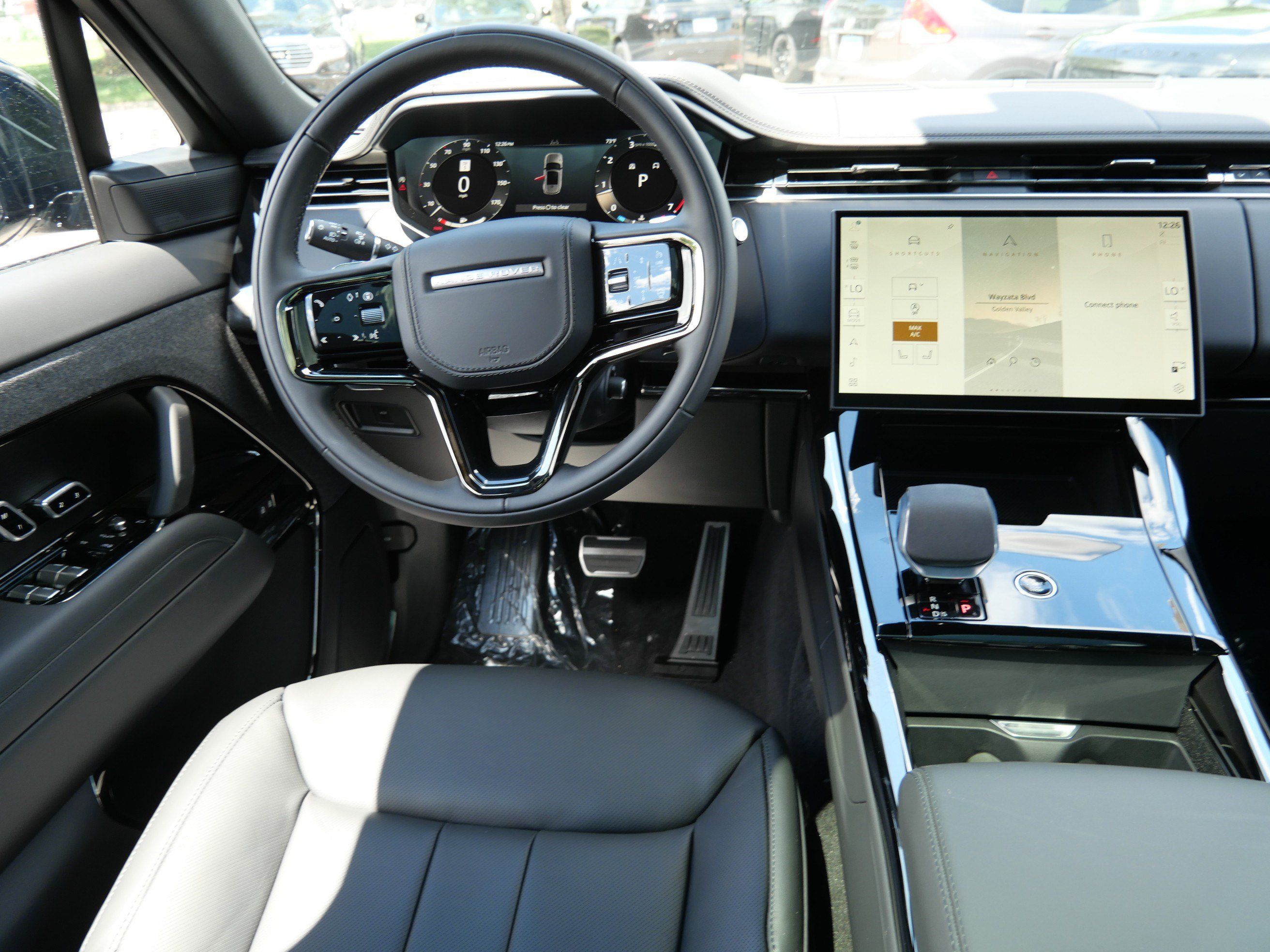 New 2026 Land Rover Range Rover Sport Dynamic SE AWD/4WD image 9