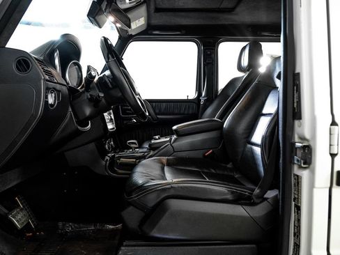 Used 2014 Mercedes-Benz G 63 AMG 4MATIC image 3