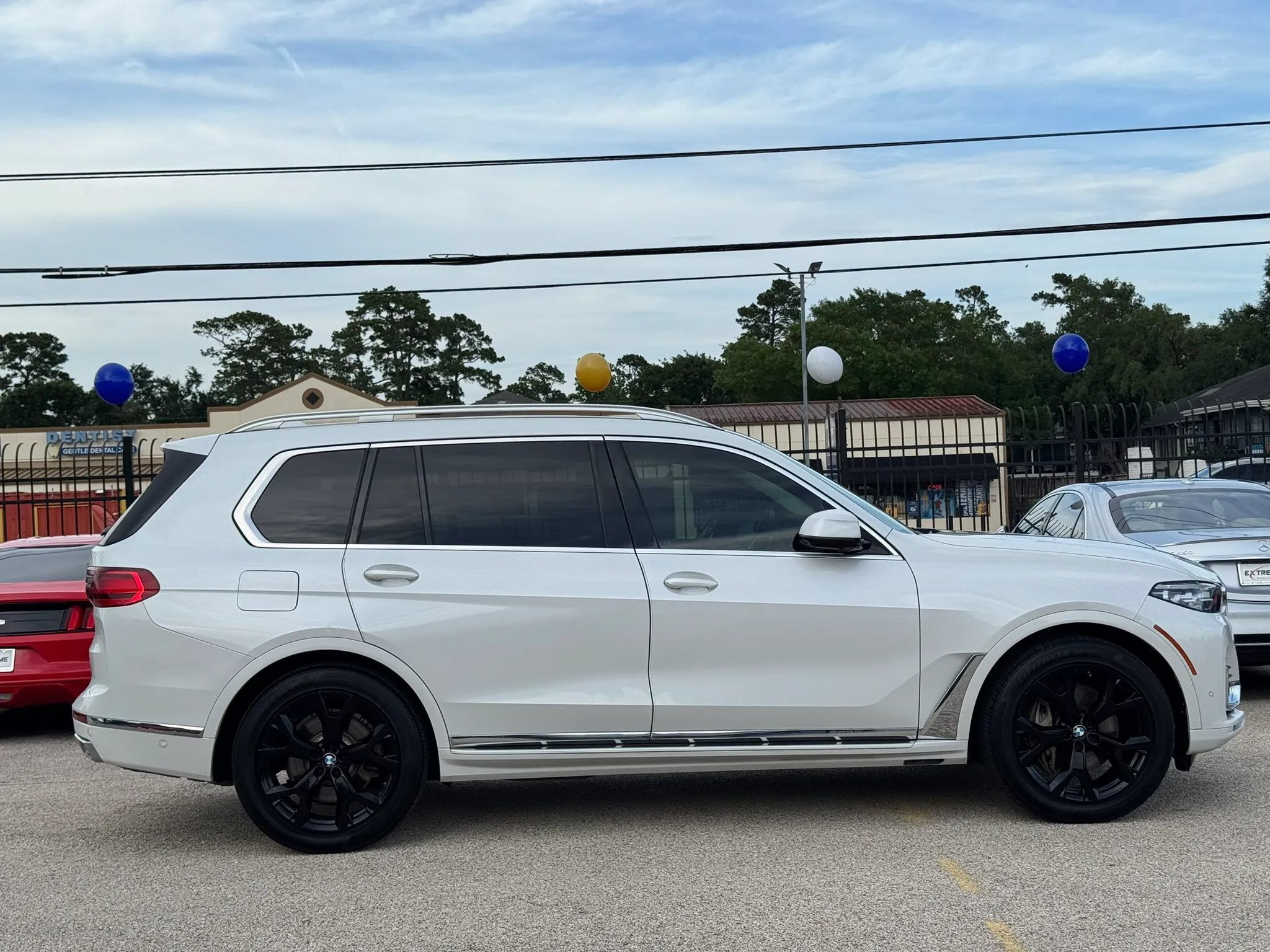 Used 2020 BMW X7 xDrive40i w/ Executive Package AWD/4WD image 9