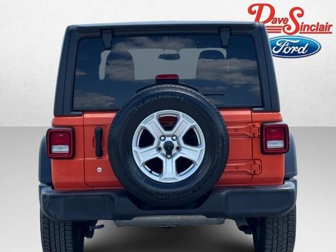 Used 2018 Jeep Wrangler Unlimited Sport S AWD/4WD image 8