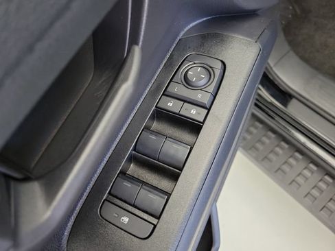 Used 2026 Toyota 4Runner SR5 AWD/4WD image 19