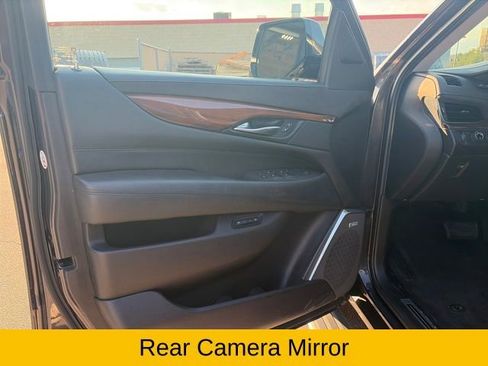 Used 2017 Cadillac Escalade ESV Premium Luxury image 27
