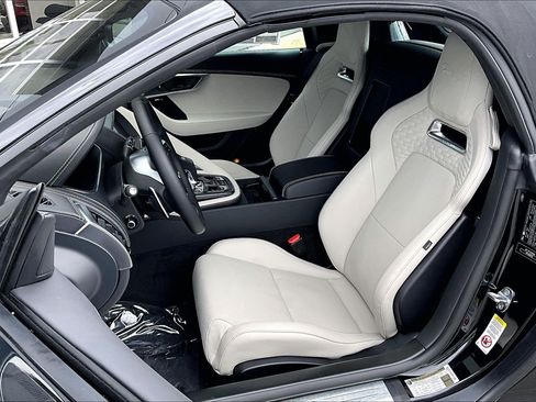 New 2024 Jaguar F-TYPE R-Dynamic RWD image 9