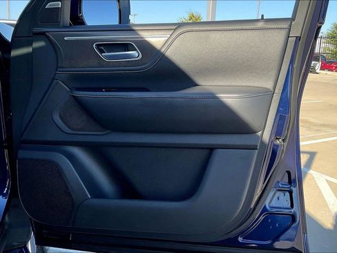 Certified 2025 INFINITI QX80 Pure image 24