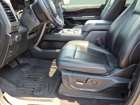 Used 2021 Ford Expedition Max XLT AWD/4WD image 15