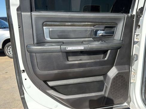 Used 2018 RAM 3500 Laramie Longhorn image 16