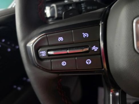 Used 2026 GMC Yukon AT4 Ultimate w/ LPO, Floor Liner Package AWD/4WD image 40