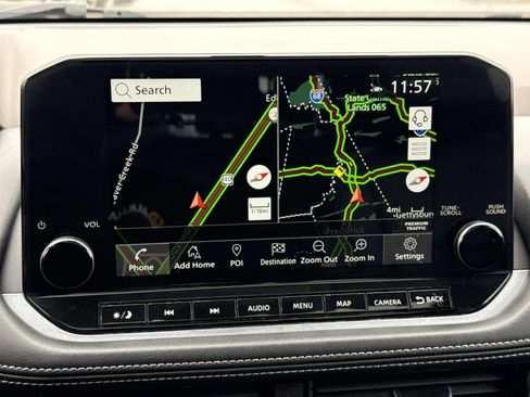 Used 2023 Nissan Rogue Platinum w/ Platinum Premium Package image 10