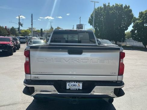 Used 2021 Chevrolet Silverado 2500 LTZ w/ LTZ Premium Package AWD/4WD image 5