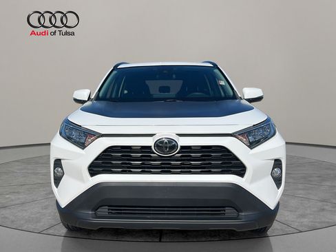 Used 2020 Toyota RAV4 XLE w/ Convenience Package AWD/4WD image 2