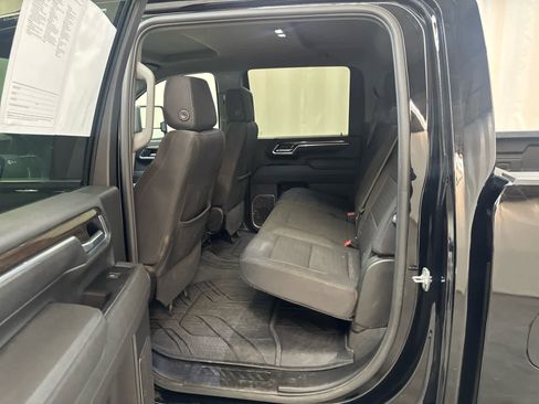 Certified 2025 Chevrolet Silverado 2500 LT w/ Convenience Package image 11