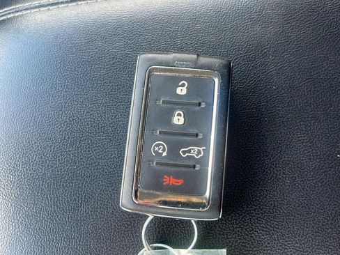 Used 2022 Jeep Grand Cherokee L Limited AWD/4WD image 47