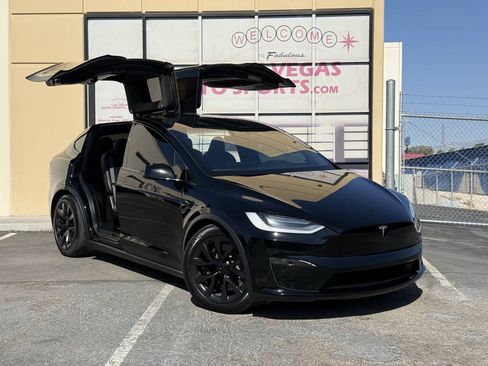 Used 2022 Tesla Model X AWD/4WD image 4
