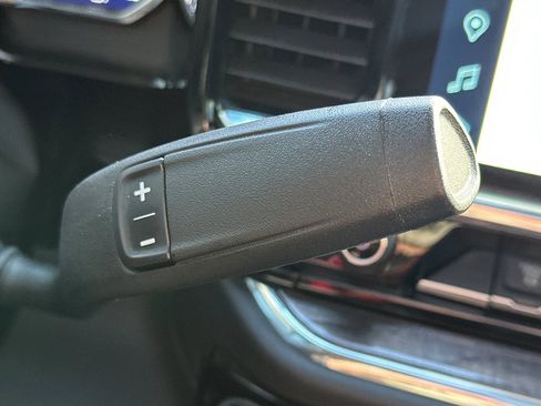 Certified 2025 Chevrolet Silverado 2500 LTZ w/ LTZ Premium Package image 30