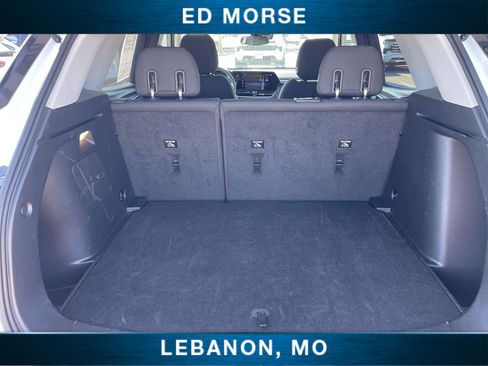 Used 2024 Chevrolet TrailBlazer LT AWD/4WD image 23