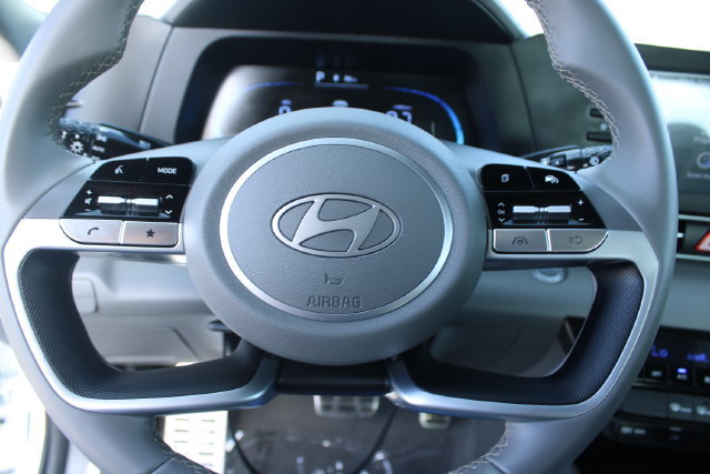 Used 2026 Hyundai Elantra Sport w/ Cargo Package FWD image 16