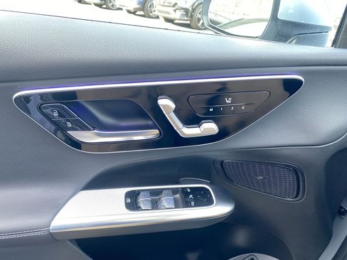 Used 2026 Mercedes-Benz GLC 300 4MATIC image 14