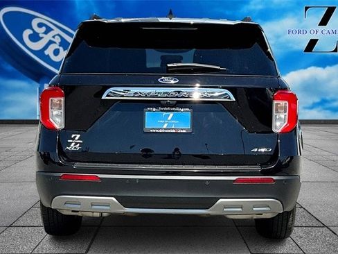 Certified 2023 Ford Explorer XLT w/ Equipment Group 202A image 4