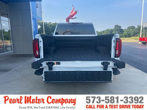 Certified 2022 GMC Sierra 2500 Denali w/ LPO, GMC Protection Package AWD/4WD image 6