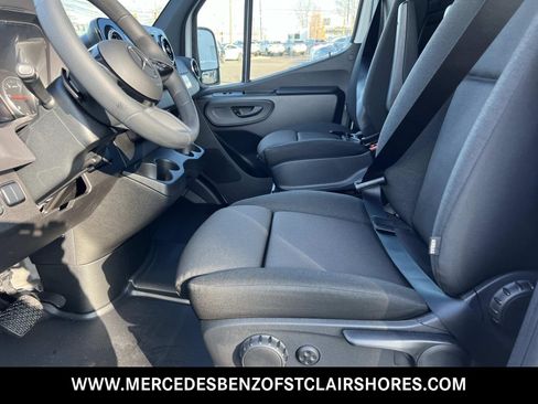 New 2026 Mercedes-Benz Sprinter 2500 image 18
