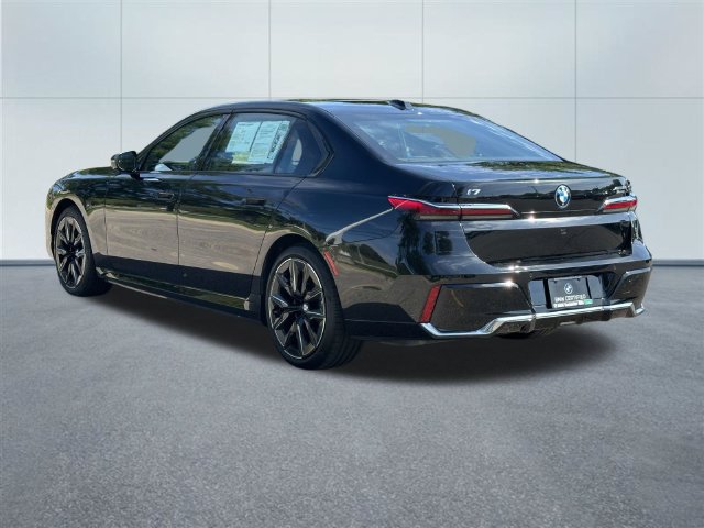 Certified 2023 BMW i7 xDrive60 AWD/4WD image 8