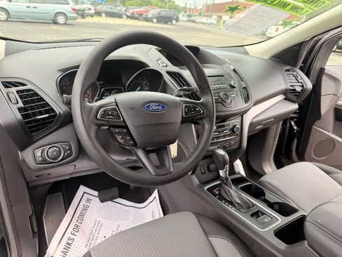 Used 2017 Ford Escape SE AWD/4WD image 7