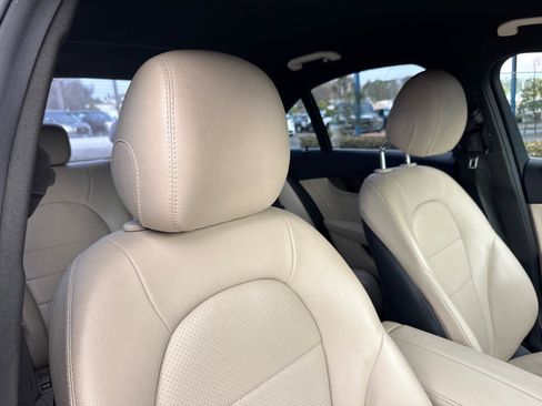 Used 2017 Mercedes-Benz C 300 Sedan image 14