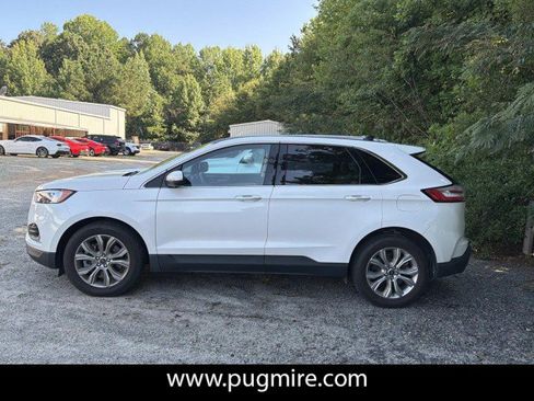 Used 2023 Ford Edge Titanium AWD/4WD image 4