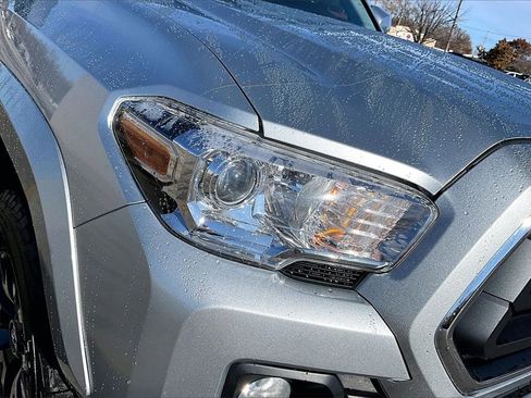 Used 2023 Toyota Tacoma SR5 image 30