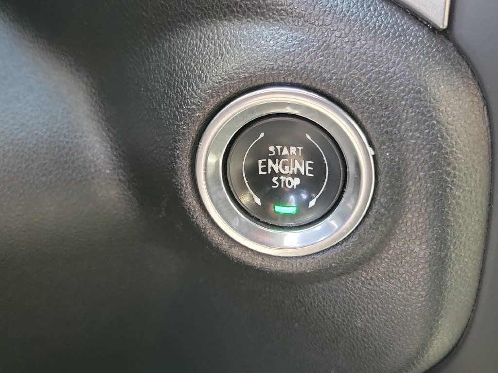 Used 2019 Chevrolet Silverado 1500 LT w/ Texas Edition RWD image 16