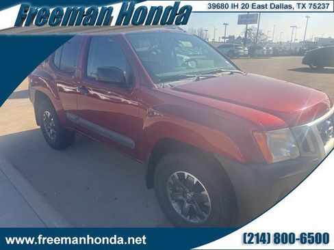 Used 2014 Nissan Xterra PRO-4X w/ Pro-4x Leather Package image 1