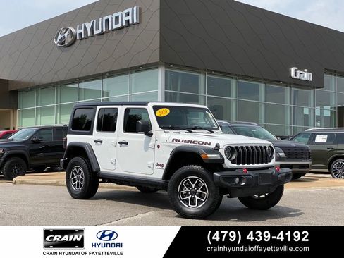 Used 2024 Jeep Wrangler Unlimited Rubicon AWD/4WD image 1
