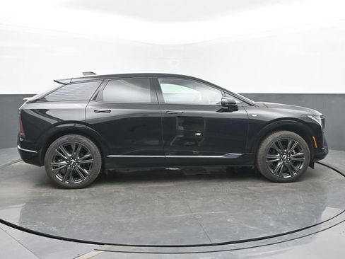 New 2026 Cadillac Optiq Sport 2 w/ LPO, Floor Liner Package image 6