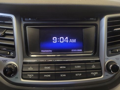 Used 2016 Hyundai Tucson SE w/ Option Group 02 FWD image 25