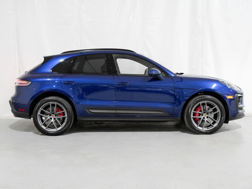 Used 2023 Porsche Macan S AWD/4WD image 7